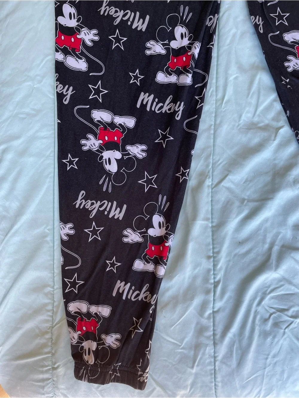 โจ Disney Mickey Mouse Pajama Joggers Small LIKE NEW! โค๏ธ๐ค - Picture 7 of 13